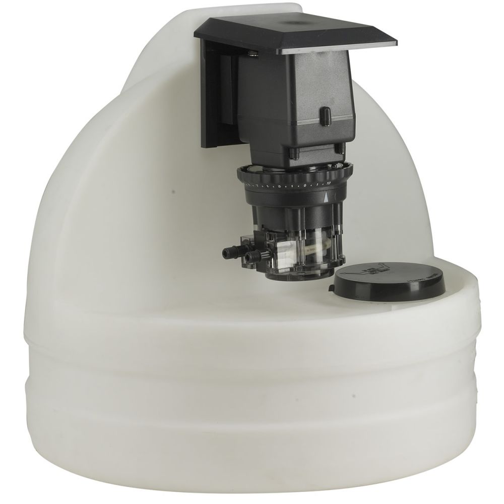 Stenner Single Head Adjustable Pump with 7.5 Gallon Tank #7 Tube 1.1-22.0 GPD