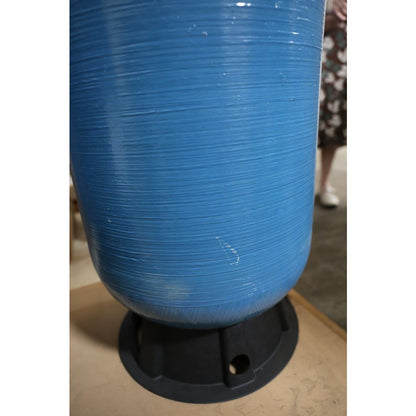 Romate Tank 20gal Composite with Bladder 16" x 32" Inlet/Outlet 1" Male NPT OPEN BOX